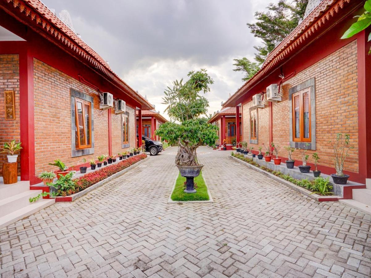 Super Oyo Collection O 90265 Cempoko Mulyo Homestay Syariah Tugu Ngoại thất bức ảnh