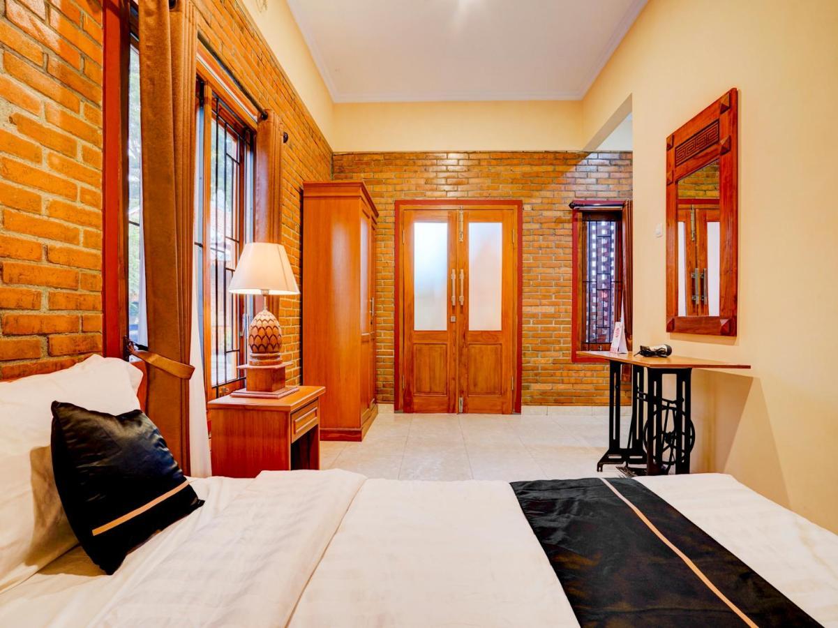 Super Oyo Collection O 90265 Cempoko Mulyo Homestay Syariah Tugu Ngoại thất bức ảnh